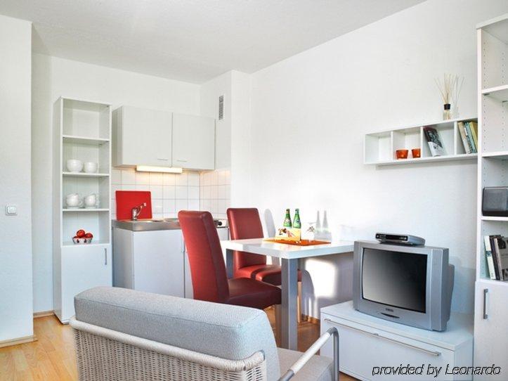 Frederics Muenchen City Schwabing Room photo